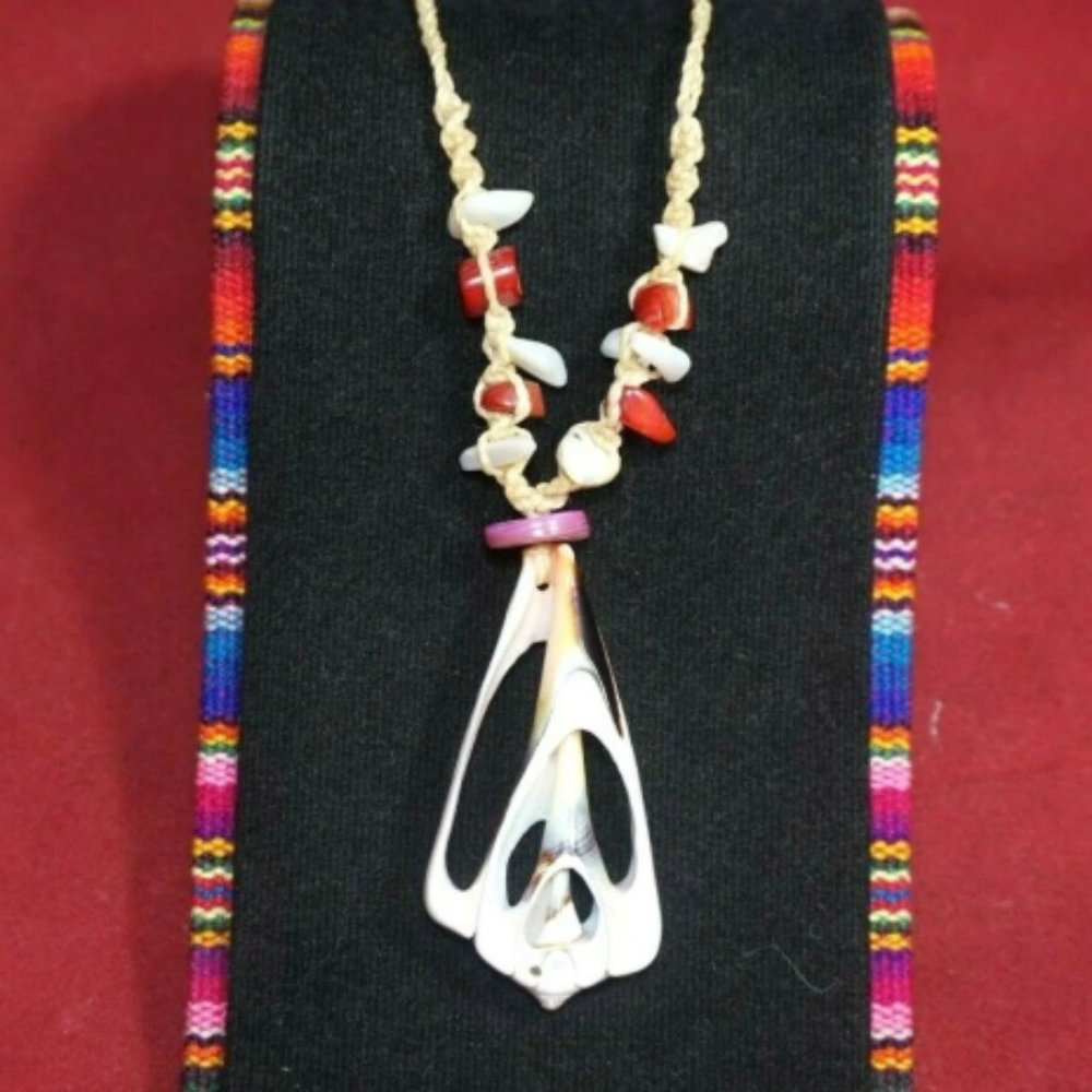 Peruvian shaman snails necklace - energetic